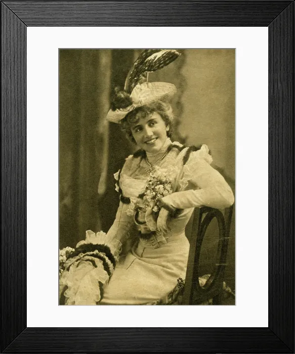 Framed Print : Miss Ellaline Terriss, English Actress, c1902. Creators: Ellis and Walery, Alfred Ellis & Walery Framed Print : Miss Ellaline Terriss, English Actress, c1902. Creators: Ellis and Walery, Alfred Ellis & Walery