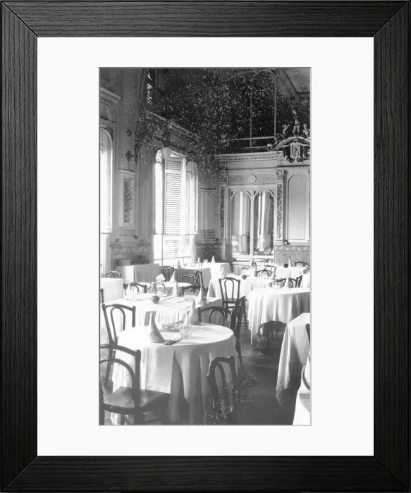 Framed Print : Hotel De Londres tea rooms, Paris, France, 1900. Creator: Robert Augustus Henry L'Estrange. Hotel De Londres tea rooms, Paris, France, 1900 Framed Print : Hotel De Londres tea rooms, Paris, France, 1900. Creator: Robert Augustus Henry L'Estrange. Hotel De Londres tea rooms, Paris, France, 1900