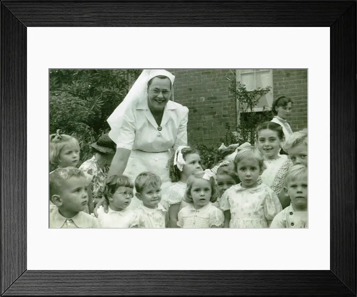 Framed Print : Matron Joan Gardner and children at St Monan's Hospital, 1952. Creator: Unknown. Matron Joan Gardner and children at St Monan's Hospital, 1952. Creator: Unknown Framed Print : Matron Joan Gardner and children at St Monan's Hospital, 1952. Creator: Unknown. Matron Joan Gardner and children at St Monan's Hospital, 1952. Creator: Unknown