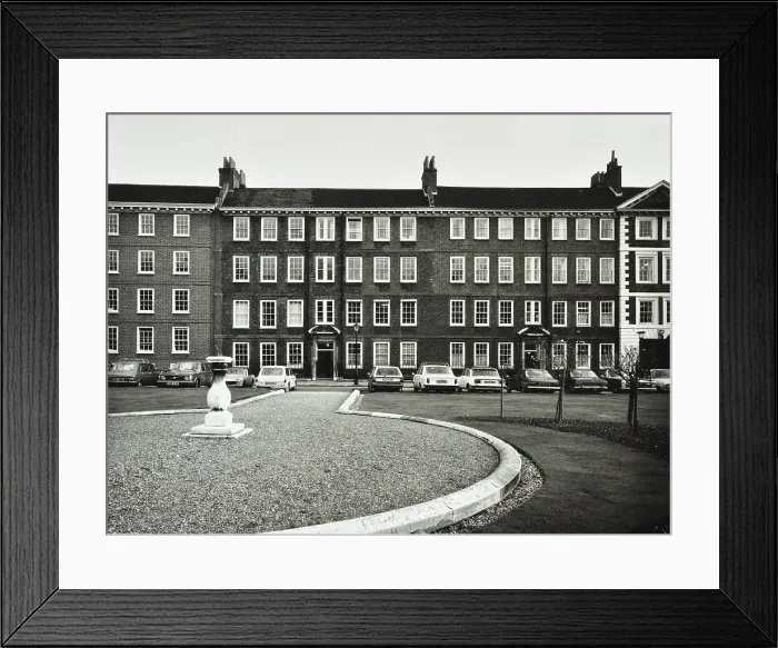 Framed Print : 12-13 Gray's Inn Square, Gray's Inn, London, 1976. Creator: Unknown. 12-13 Gray's Inn Square, Gray's Inn, London, 1976. Creator: Unknown Framed Print : 12-13 Gray's Inn Square, Gray's Inn, London, 1976. Creator: Unknown. 12-13 Gray's Inn Square, Gray's Inn, London, 1976. Creator: Unknown