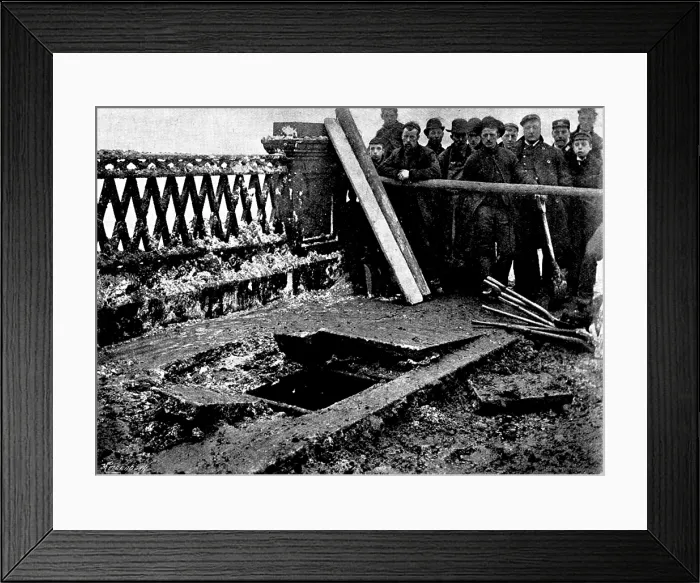 Framed Print : Explosion of Southwark Bridge, 1895. Creator: Robert Doyle Framed Print : Explosion of Southwark Bridge, 1895. Creator: Robert Doyle