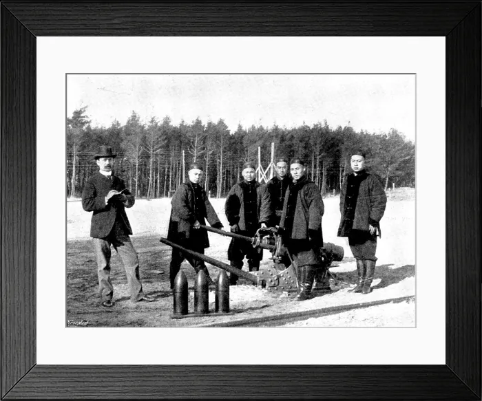 Framed Print : The War in Eastern Asia: Chinese artillery at drill, 1895. Creator: George Meisenbach Framed Print : The War in Eastern Asia: Chinese artillery at drill, 1895. Creator: George Meisenbach