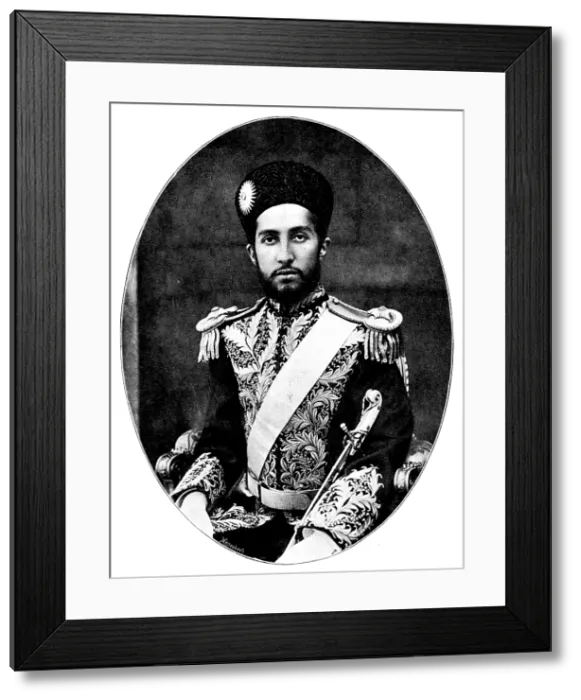 Framed Print : His Highness Nasrullah Khan, the Shahzada, 1895. Creator: W&D Downey Framed Print : His Highness Nasrullah Khan, the Shahzada, 1895. Creator: W&D Downey
