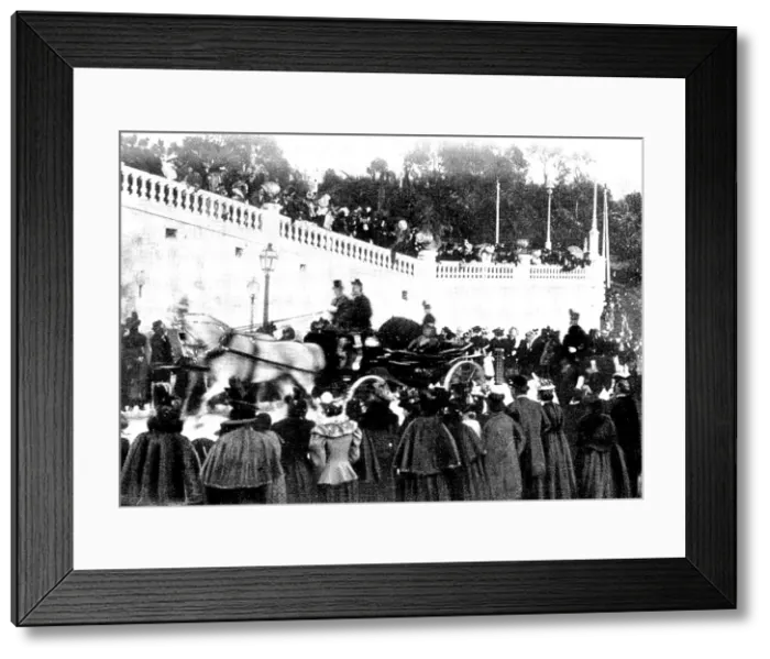 Framed Print : The Queen's Visit to the Riviera: arrival of the Royal Carriage...Cimiez, 1898 Framed Print : The Queen's Visit to the Riviera: arrival of the Royal Carriage...Cimiez, 1898