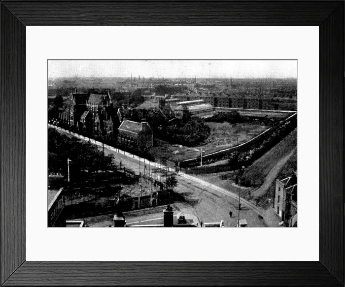 Framed Print : The Royal Visit to Portsmouth: bird's-eye view of Portsmouth from the Central Hotel, 1898 Framed Print : The Royal Visit to Portsmouth: bird's-eye view of Portsmouth from the Central Hotel, 1898