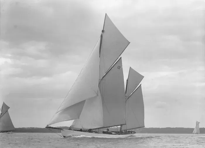 Framed Print : The 118 foot racing yacht Cariad sailing close-hauled, 1911. Creator: Kirk & Sons of Cowes Framed Print : The 118 foot racing yacht Cariad sailing close-hauled, 1911. Creator: Kirk & Sons of Cowes