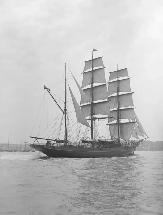 Framed Print : The 135 ft barque sailing ship Modwena, 1911. Creator: Kirk & Sons of Cowes Framed Print : The 135 ft barque sailing ship Modwena, 1911. Creator: Kirk & Sons of Cowes