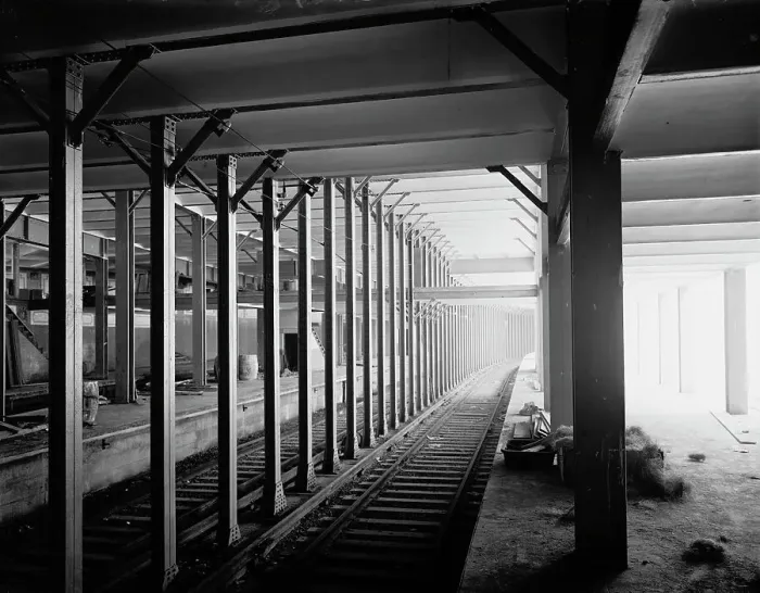 Framed Print : 14th St. subway station, New York, c1904. Creator: Unknown Framed Print : 14th St. subway station, New York, c1904. Creator: Unknown