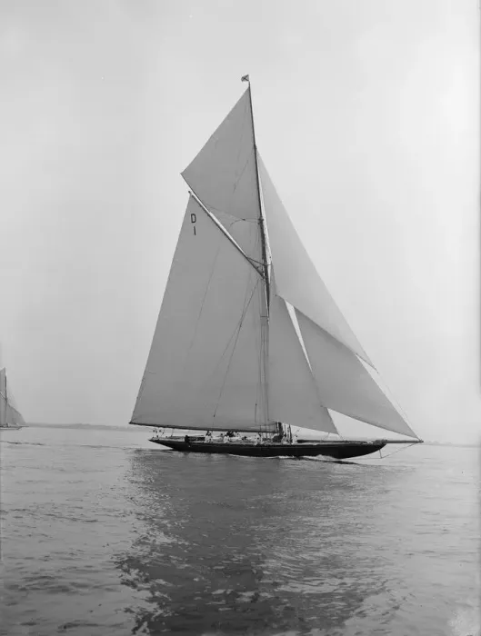 Framed Print : The 15 Metre sailing yacht Pamela sailing close-hauled, 1913. Creator: Kirk & Sons of Cowes Framed Print : The 15 Metre sailing yacht Pamela sailing close-hauled, 1913. Creator: Kirk & Sons of Cowes