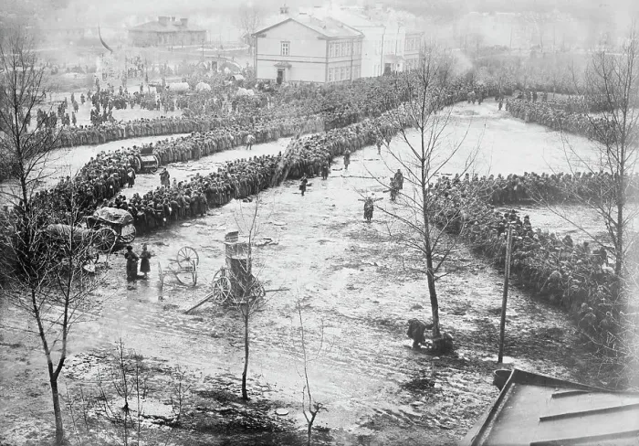 Framed Print : 15000 Russian prisoners at Augustow, Feb 1915. Creator: Bain News Service Framed Print : 15000 Russian prisoners at Augustow, Feb 1915. Creator: Bain News Service