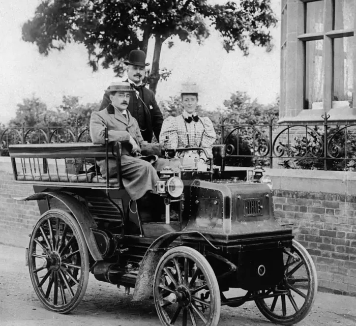 Framed Print : 1898 Daimler Wagonette. Creator: Unknown Framed Print : 1898 Daimler Wagonette. Creator: Unknown
