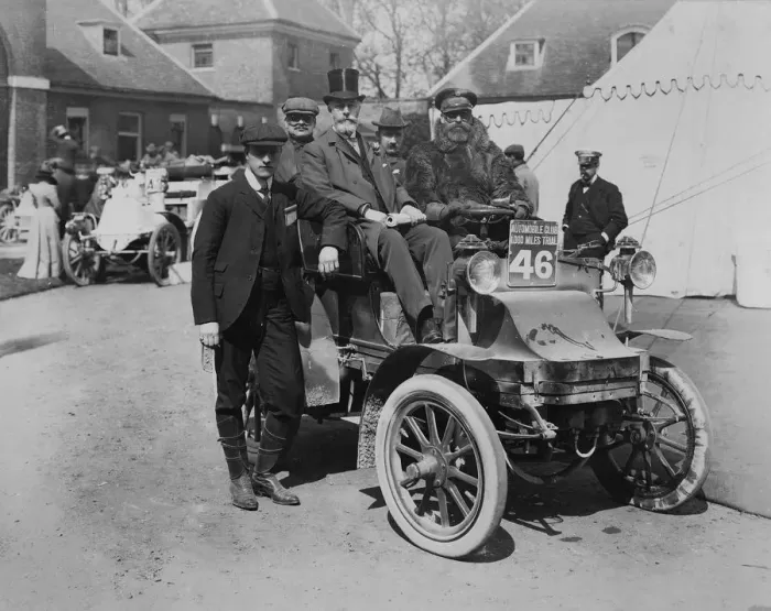 Framed Print : 1900 One Thousand Mile trial. Creator: Unknown Framed Print : 1900 One Thousand Mile trial. Creator: Unknown