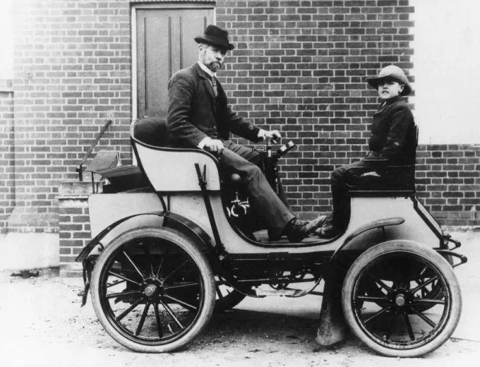 Framed Print : 1901 Serpollet steam car. Creator: Unknown Framed Print : 1901 Serpollet steam car. Creator: Unknown