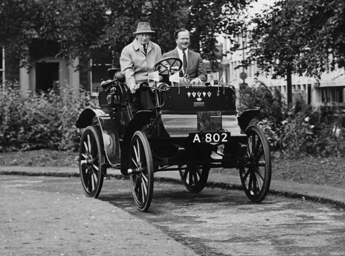 Framed Print : 1902 Albion dog - cart on 1955 London to Brighton run. Creator: Unknown Framed Print : 1902 Albion dog - cart on 1955 London to Brighton run. Creator: Unknown