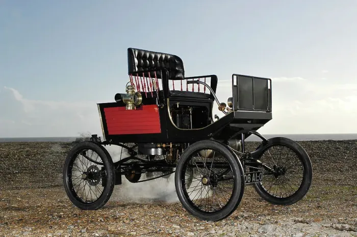 Framed Print : 1902 Locomobile Steam Car Framed Print : 1902 Locomobile Steam Car