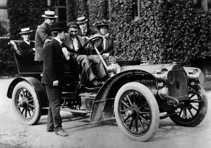 Framed Print : 1905 Peerless type 10 with Barney Oldfield. Creator: Unknown Framed Print : 1905 Peerless type 10 with Barney Oldfield. Creator: Unknown