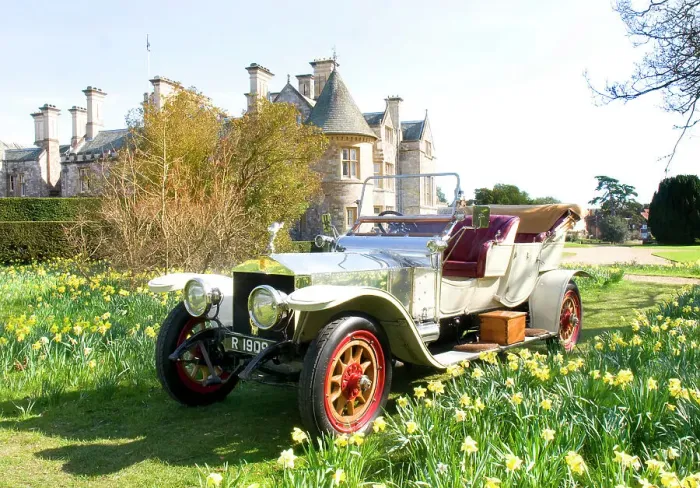Framed Print : 1909 Rolls Royce in front of Palace House, Beaulieu Framed Print : 1909 Rolls Royce in front of Palace House, Beaulieu
