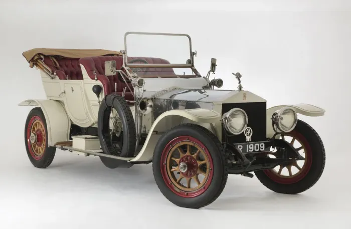 Framed Print : 1909 Rolls - Royce Silver Ghost Roi Des Belges. Creator: Unknown Framed Print : 1909 Rolls - Royce Silver Ghost Roi Des Belges. Creator: Unknown