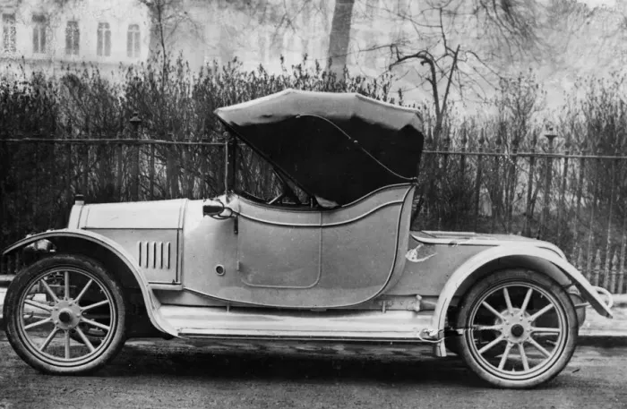 Framed Print : 1910 Hillman 12-15hp. Creator: Unknown Framed Print : 1910 Hillman 12-15hp. Creator: Unknown