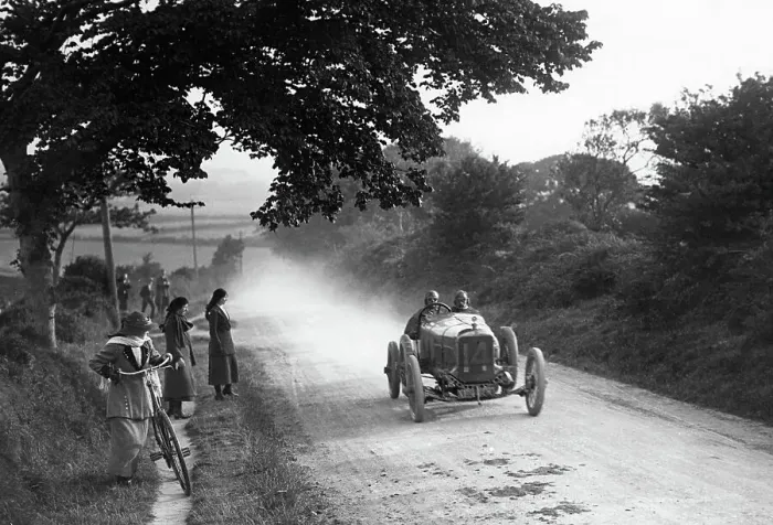 Framed Print : 1914 Straker Squire, Isle of Man Tourist Trophy race, Frank Clement Framed Print : 1914 Straker Squire, Isle of Man Tourist Trophy race, Frank Clement