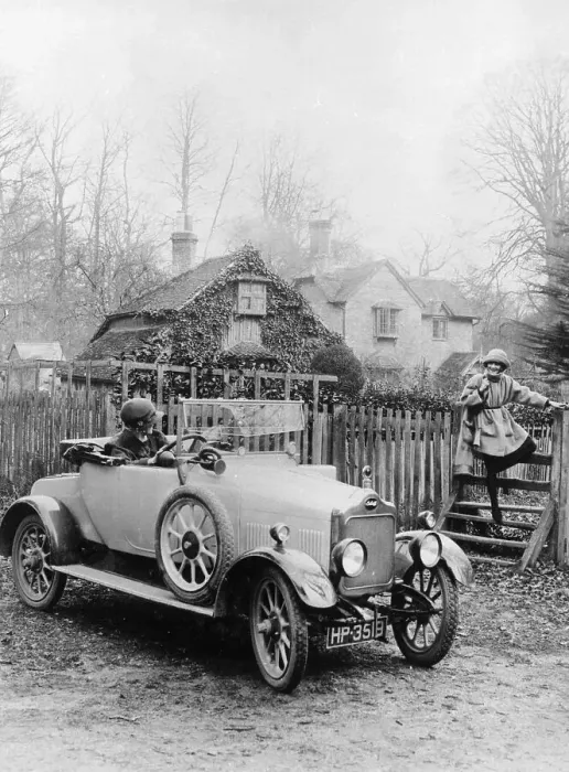 Framed Print : 1922 Calcott 11.9 hp, (c1922?) Framed Print : 1922 Calcott 11.9 hp, (c1922?)