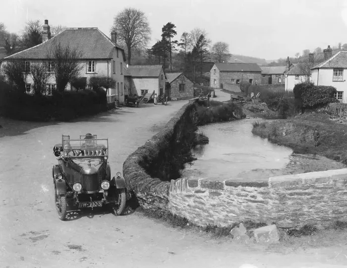 Framed Print : 1923 Morris Bullnose at Exford in Somerset, (1920s?) Framed Print : 1923 Morris Bullnose at Exford in Somerset, (1920s?)