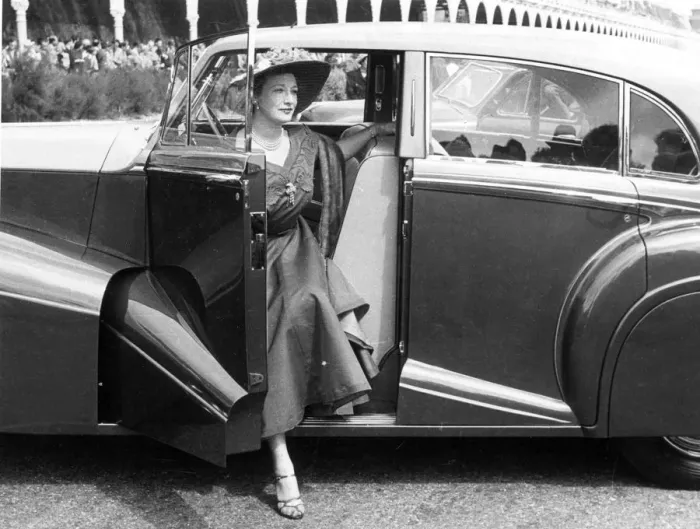 Framed Print : 1927 Rolls - Royce Phantom 1 at Concours d elegance. Creator: Unknown Framed Print : 1927 Rolls - Royce Phantom 1 at Concours d elegance. Creator: Unknown