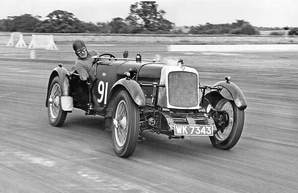 1928 Alvis 12-75 fwd at Silverstone. Creator: Unknown