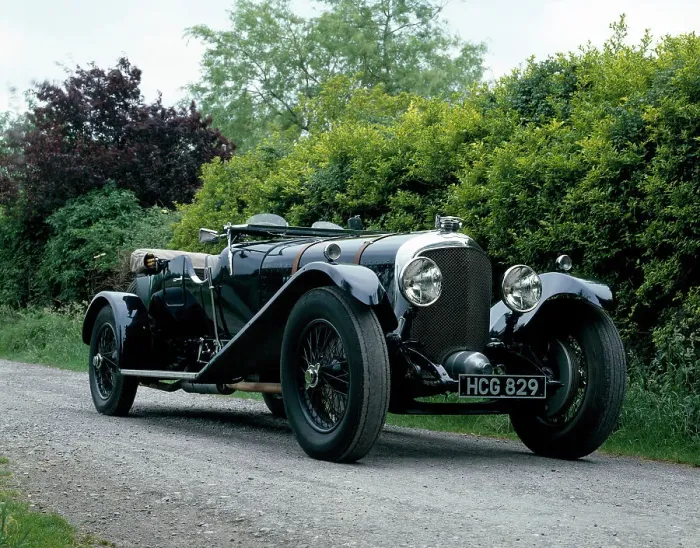 Framed Print : A 1930 Bentley 8 Litre Sports Tourer Framed Print : A 1930 Bentley 8 Litre Sports Tourer