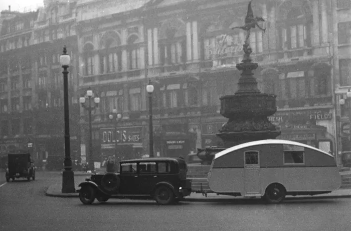 Framed Print : 1930 Morris Oxford Six with Winchester Streamline caravan, Picadilly. Creator: Unknown Framed Print : 1930 Morris Oxford Six with Winchester Streamline caravan, Picadilly. Creator: Unknown