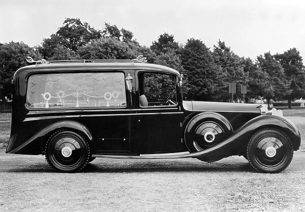 1930 Rolls Royce Phantom 1 hearse by Compton. Creator: Unknown