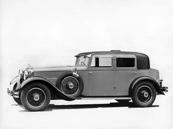 1930 Stutz 8 cylinder 36. 4 hp saloon with coachwork by Weymann. Creator: Unknown
