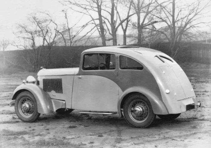 Framed Print : 1932 Chrysler 6 by REAL. Creator: Unknown Framed Print : 1932 Chrysler 6 by REAL. Creator: Unknown