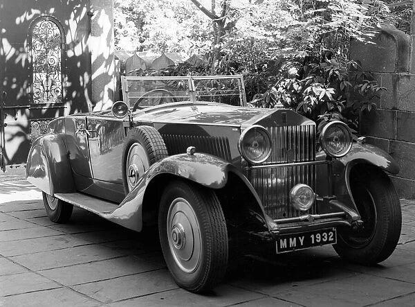 1932 Rolls-Royce 20  /  25 Torpedo. Creator: Unknown