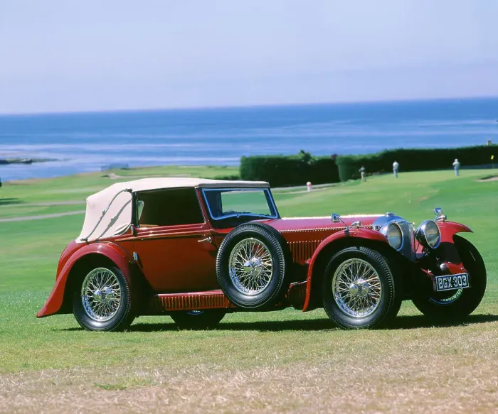 Framed Print : 1934 Invicta 4.5 litre Types Salmons body Framed Print : 1934 Invicta 4.5 litre Types Salmons body