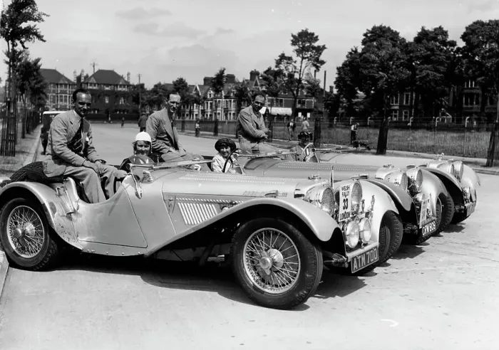 Framed Print : 1937 Jaguar SS100 2 1 / 2 litre team on Welsh rally, 1937 Framed Print : 1937 Jaguar SS100 2 1 / 2 litre team on Welsh rally, 1937