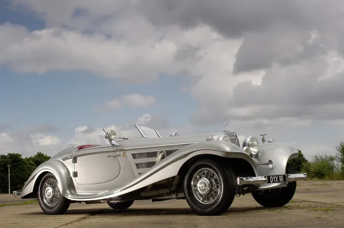 Framed Print : 1937 Mercedes Benz 540 k special roadster. Artist: Simon Clay Framed Print : 1937 Mercedes Benz 540 k special roadster. Artist: Simon Clay