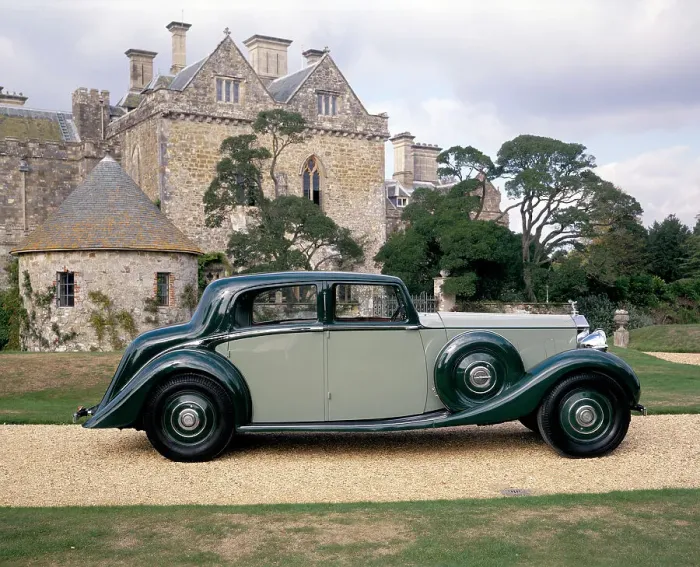 Framed Print : A 1938 Rolls-Royce Phantom III Framed Print : A 1938 Rolls-Royce Phantom III