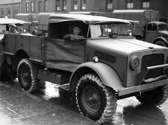 Framed Print : 1939 Bedford MWD lorry. Creator: Unknown Framed Print : 1939 Bedford MWD lorry. Creator: Unknown
