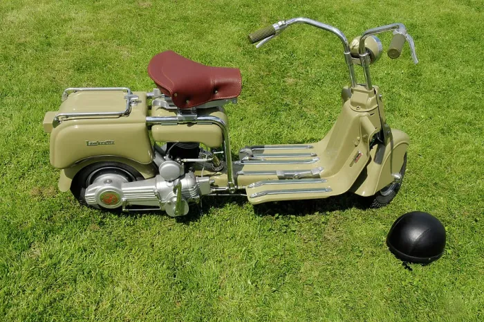 Framed Print : 1946 Lambretta Framed Print : 1946 Lambretta