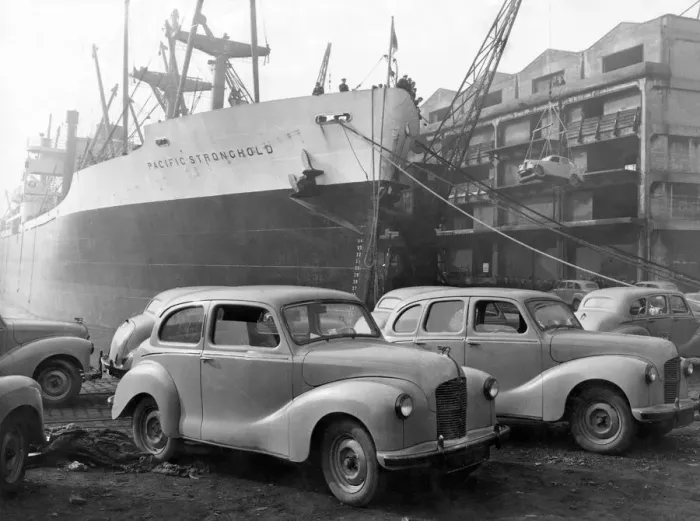 Framed Print : 1948 Austin A40s for export to USA. Creator: Unknown Framed Print : 1948 Austin A40s for export to USA. Creator: Unknown