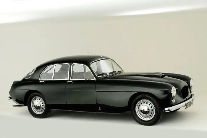 Framed Print : 1957 Bristol 405 2 litre saloon Framed Print : 1957 Bristol 405 2 litre saloon