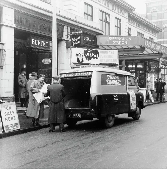 Framed Print : 1958 Bedford CA van delivering the Evening Standard, London, 1958 Framed Print : 1958 Bedford CA van delivering the Evening Standard, London, 1958