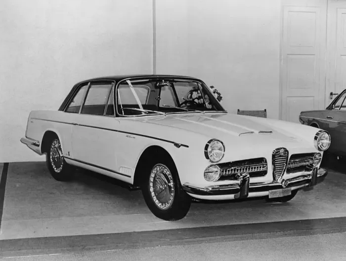 Framed Print : 1959 Alfa Romeo 2000 Vignale. Creator: Unknown Framed Print : 1959 Alfa Romeo 2000 Vignale. Creator: Unknown