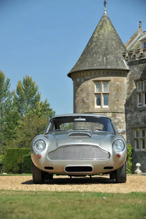 Framed Print : 1961 Aston Martin DB4 GT Framed Print : 1961 Aston Martin DB4 GT