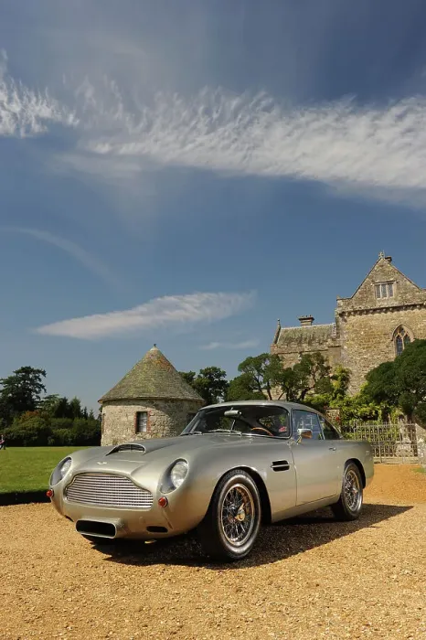 Framed Print : 1961 Aston Martin DB4 GT Framed Print : 1961 Aston Martin DB4 GT