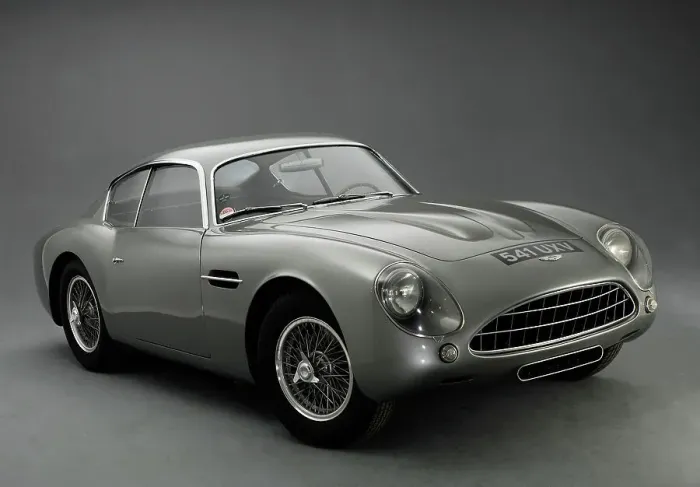 Framed Print : 1961 Aston Martin DB4 GT Zagato Framed Print : 1961 Aston Martin DB4 GT Zagato