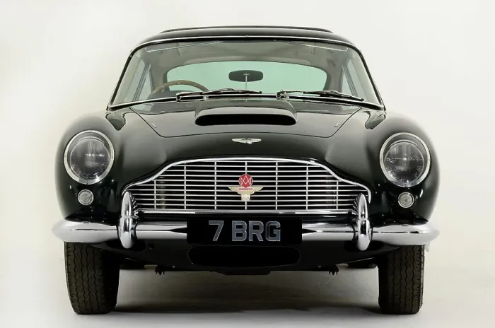 Framed Print : 1963 Aston Martin DB4 GT Framed Print : 1963 Aston Martin DB4 GT