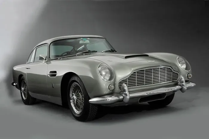 Framed Print : 1964 Aston Martin DB5 Superleggera Framed Print : 1964 Aston Martin DB5 Superleggera