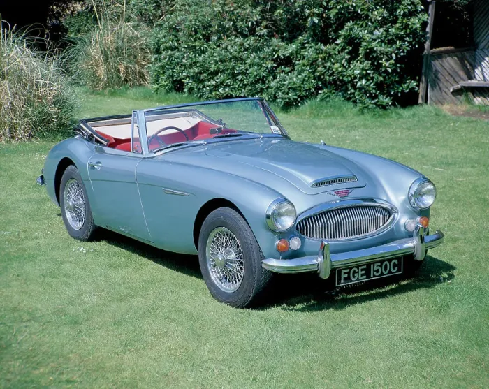 Framed Print : A 1965 Austin Healey 3000 MK3 Framed Print : A 1965 Austin Healey 3000 MK3